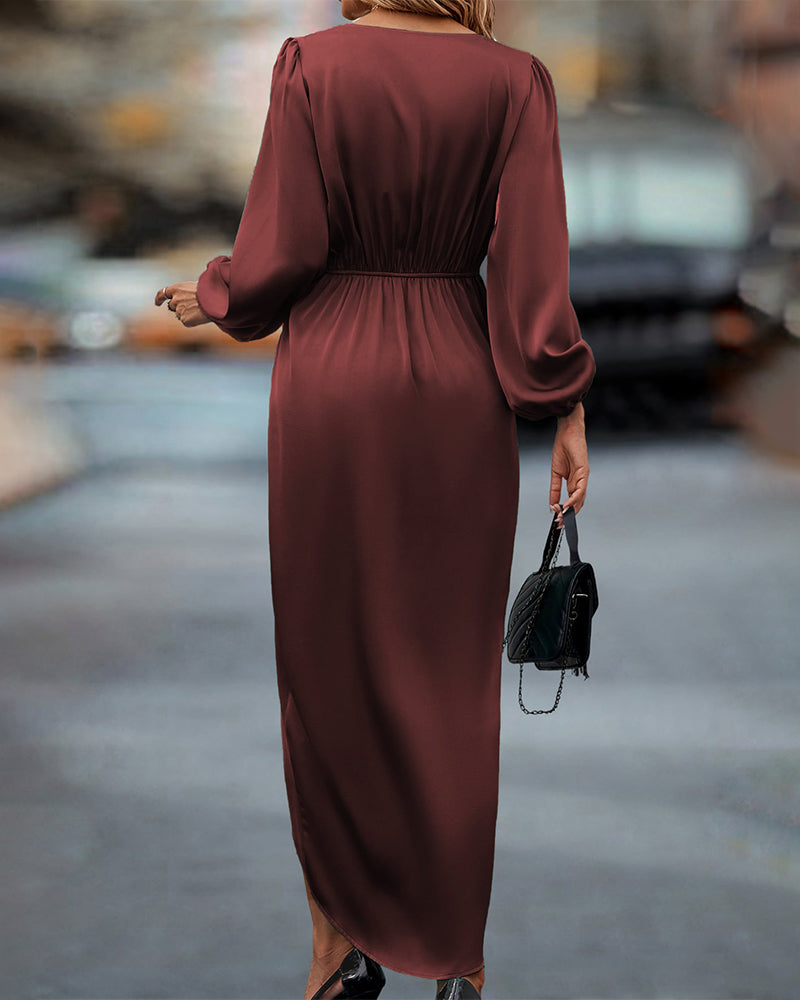 Gracia - Chic V-Neck Dress with Elegant Lantern Sleeves