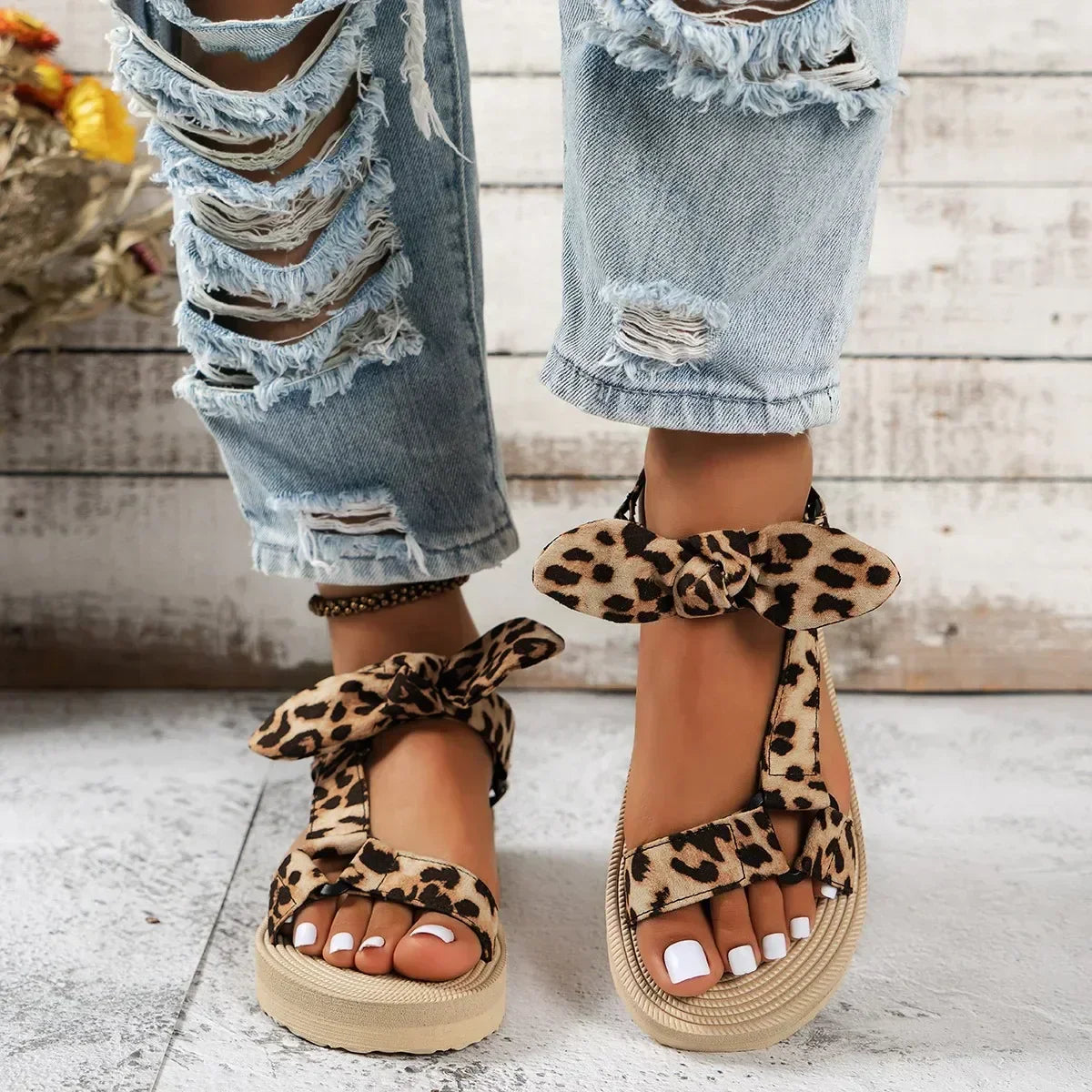 Chic Leopard Print Women's Shoes
