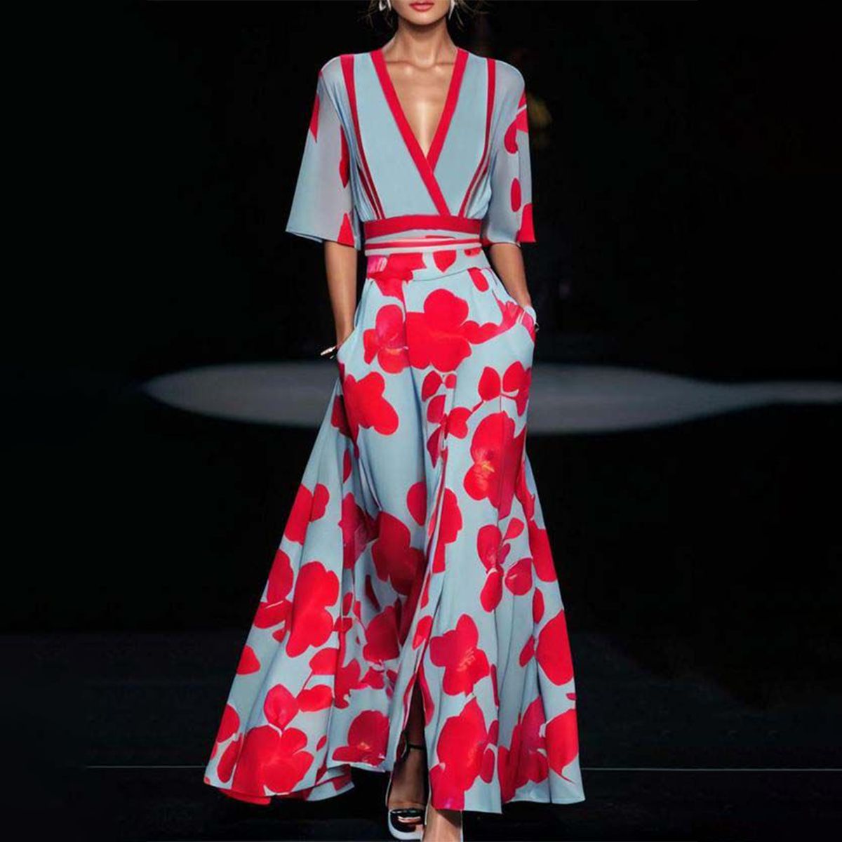 Klara - Sophisticated Long-Sleeve Gown