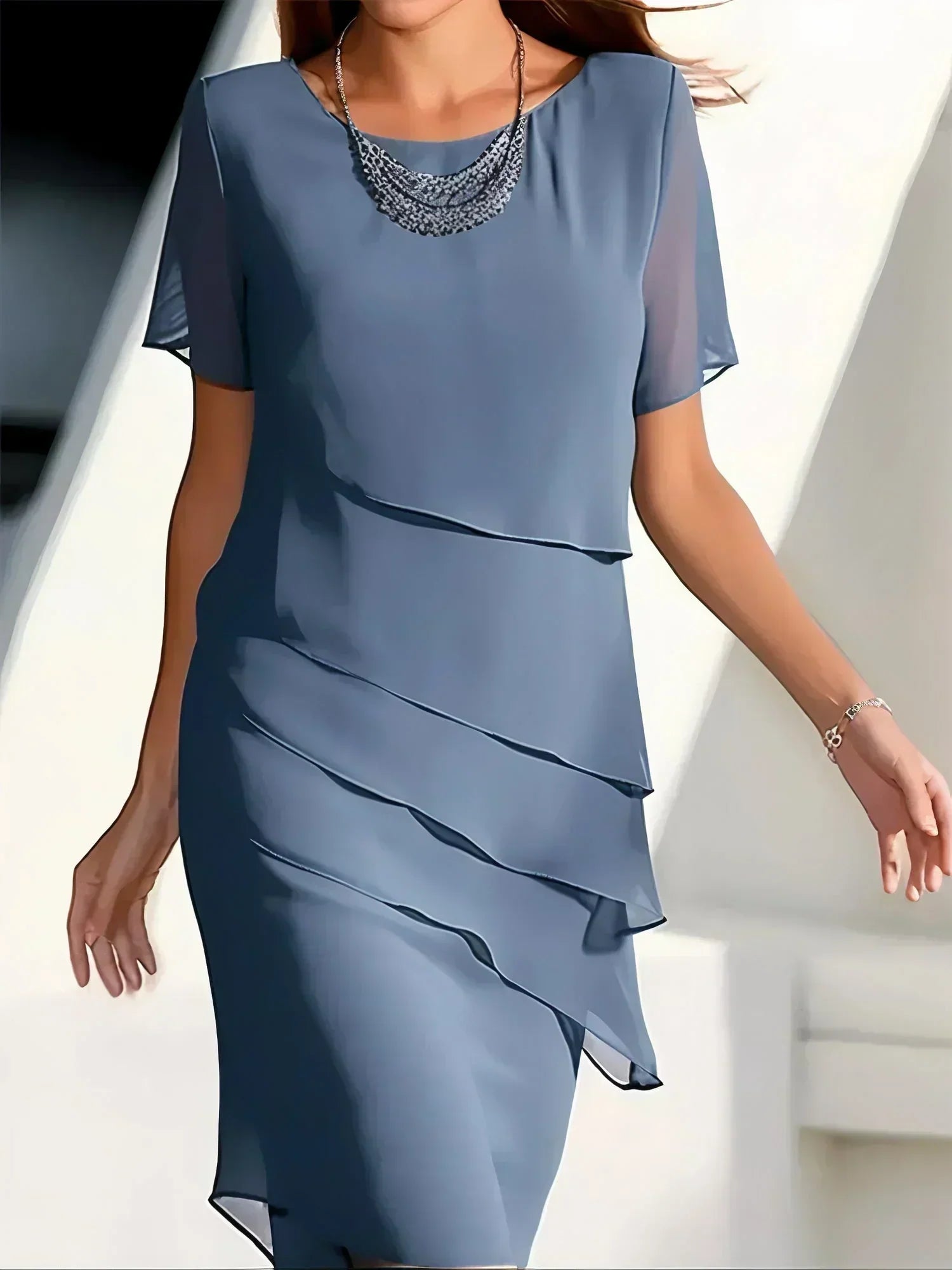 Chic Silhouette-Boosting Dress