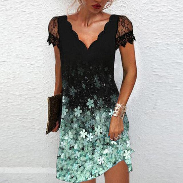 Chic Dress Featuring Stunning Details
