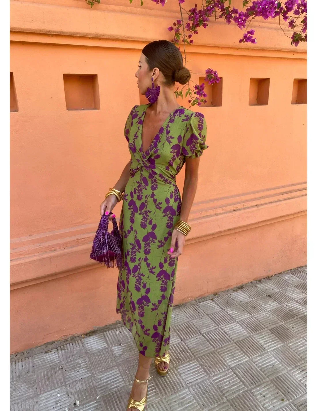 Erin - Chic Midi Dress