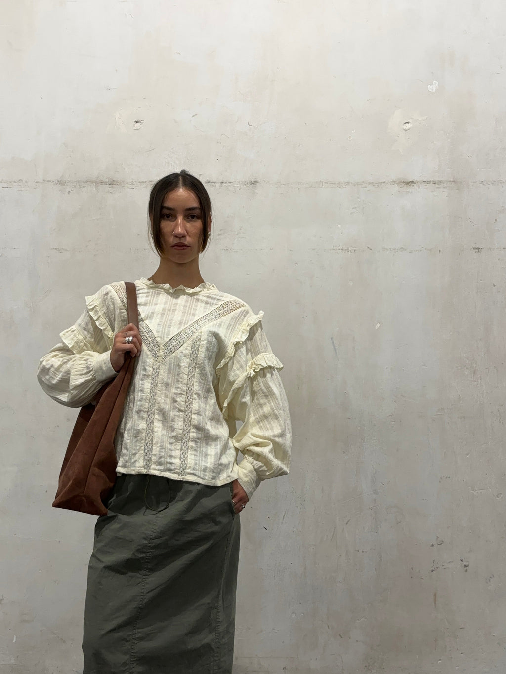 Timeless Leather Tote for Everyday Use