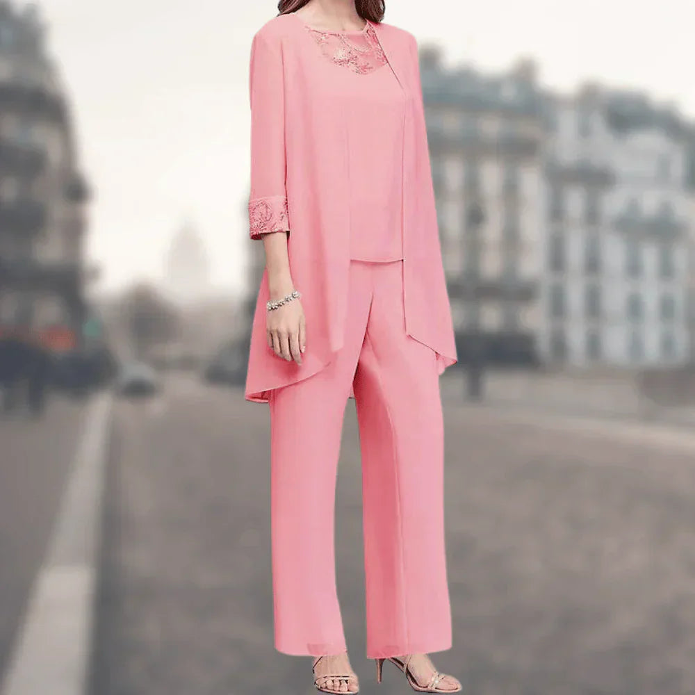Kyma - Chic Women's Three-Piece Suit