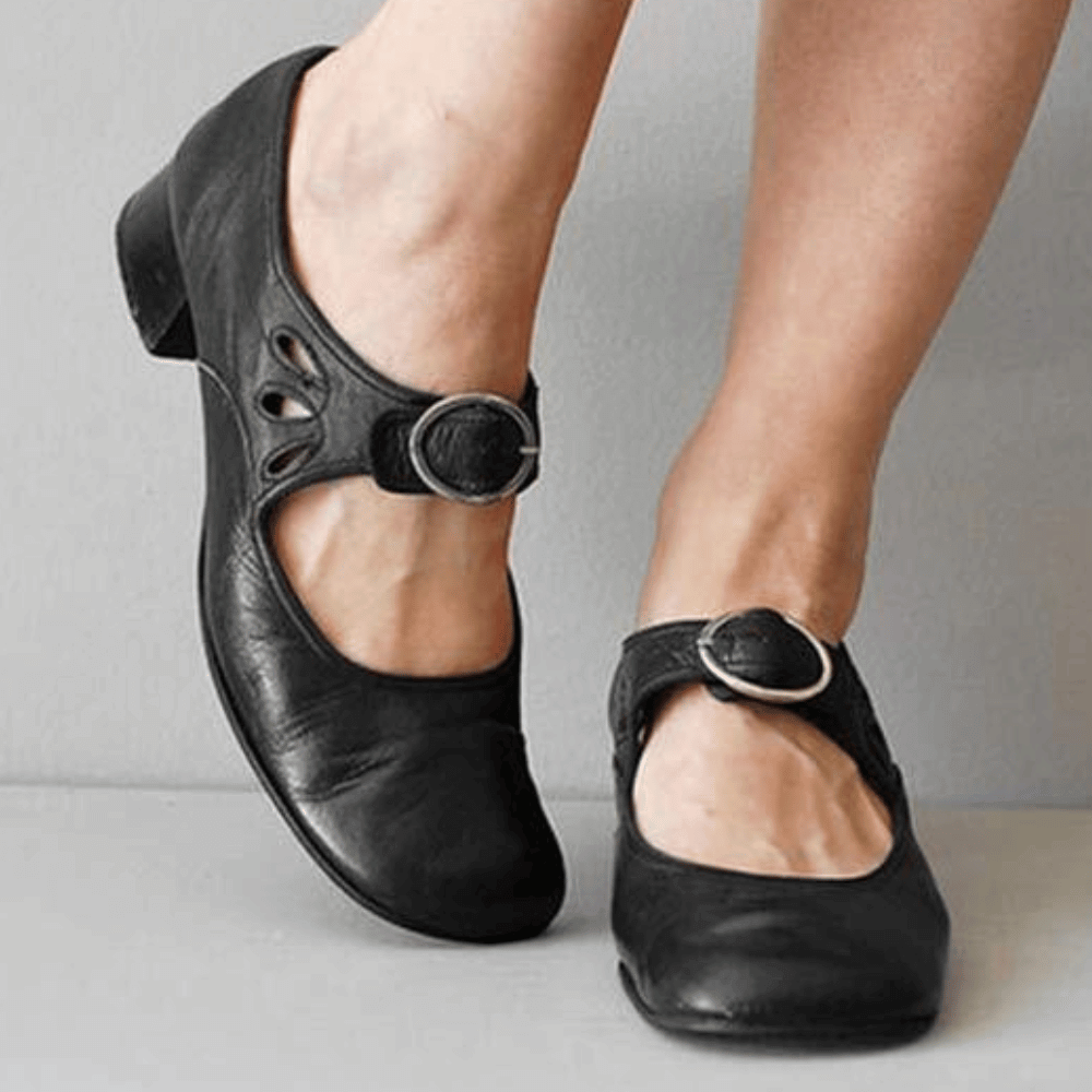 Distinctive and Cozy Sandal
