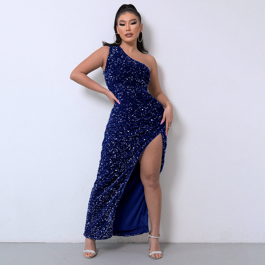 Chic One-Shoulder Sequin Gown with a Dramatic High Slit