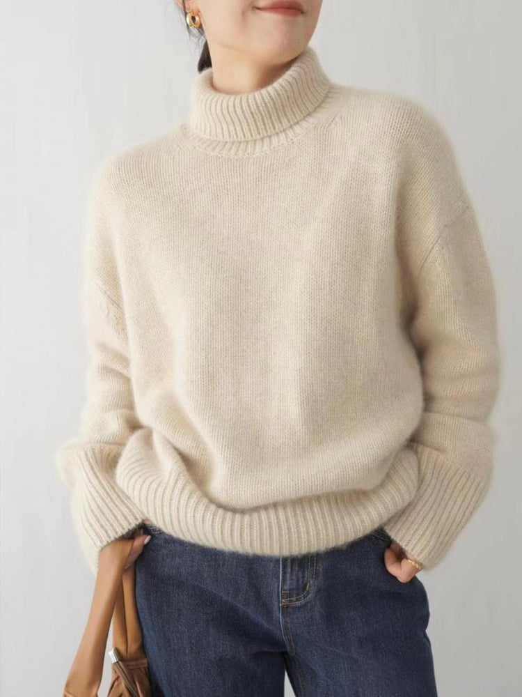 Chic Women's Turtleneck Knit Pullover