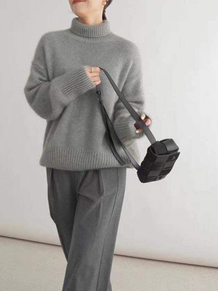 Chic Women's Turtleneck Knit Pullover