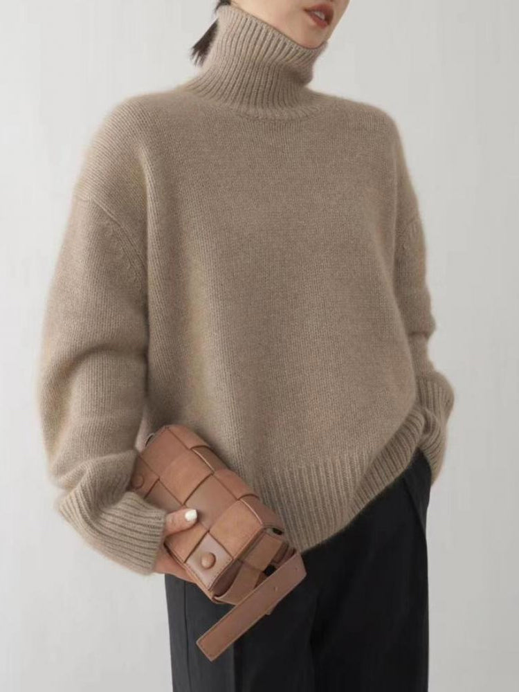 Chic Women's Turtleneck Knit Pullover