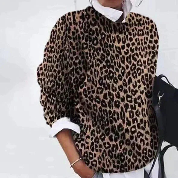 Chic Graphic Knit Pullover