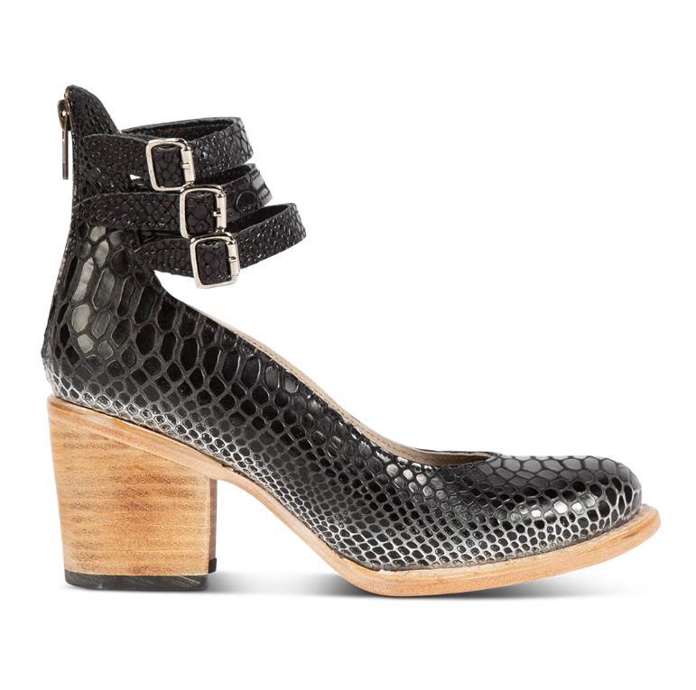 Ella - Stylish and Cozy Footwear