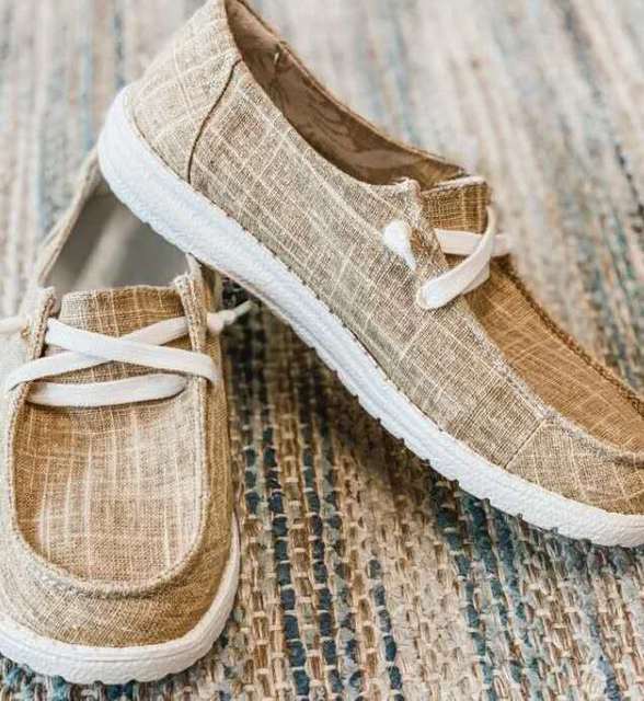 Ladies' Lace-Up Footwear