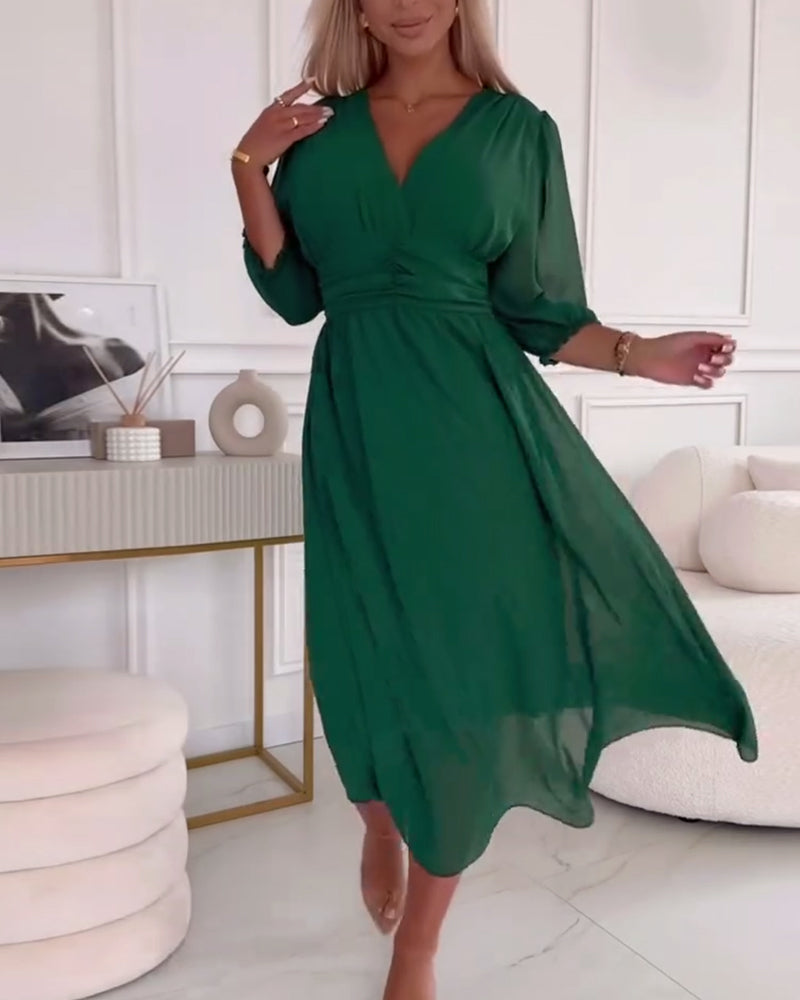 Heart-Shaped Neckline Solid Color Dress