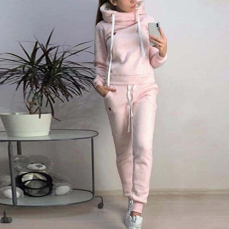 DROOM - Cozy, Stylish, and Warm Athletic Jogging Ensemble